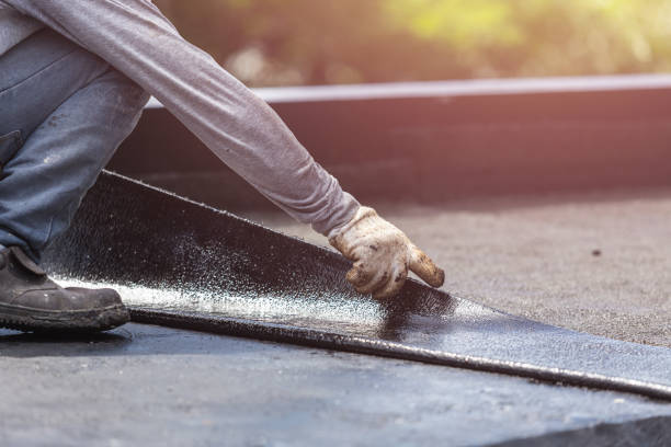 Professional Crawl Space Encapsulation technician working in Marysville, MI